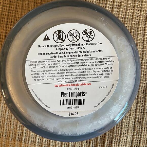 Pier 1 Imports Sea Salt Scented Candle 3 Wick Large 14 oz New - Picture 3 of 4